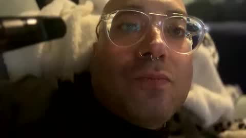 Snapshot of jamie19905 chatting on October 22, 2:04 am jamie19905 online show from October 22, 2:04 am