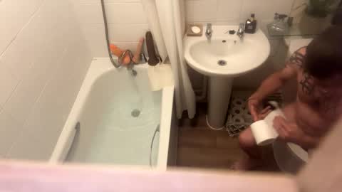 Snapshot of jamie8422 chatting on October 28, 10:00 pm jamie8422 online show from October 28, 10:00 pm