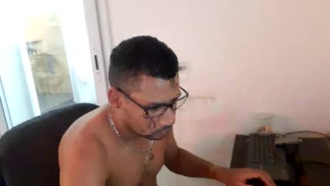 Jamie Lonnas online show from February 15, 11:09 am