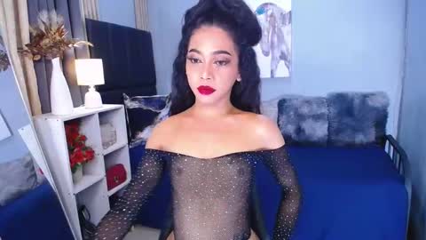 Snapshot of janemonet chatting on December 8, 6:33 am janemonet online show from December 8, 6:33 am