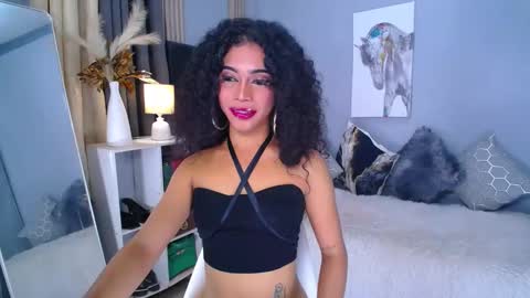 Snapshot of janemonet chatting on February 13, 8:06 am janemonet online show from February 13, 8:06 am