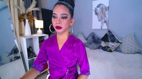 Snapshot of janemonet chatting on March 5, 2:03 am janemonet online show from March 5, 2:03 am