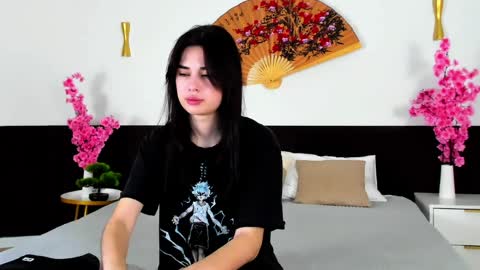 janicerivera online show from March 31, 5:52 am