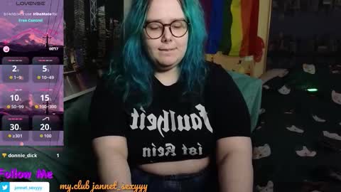 Snapshot of jannet_star chatting on October 1, 11:14 pm Jannet online show from October 1, 11:14 pm