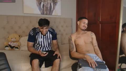 janomar01 online show from February 10, 7:06 pm