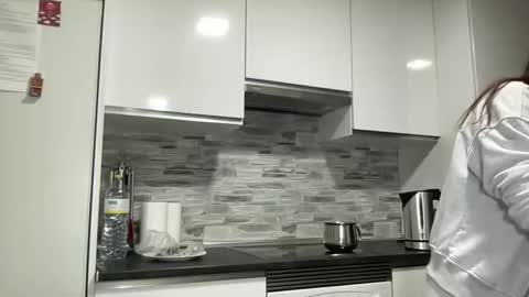 janorisse online show from March 24, 8:04 pm