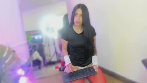 Jasmin online show from July 7, 4:03 am