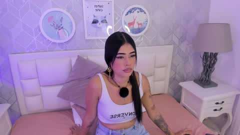 Jasmine online show from October 21, 7:28 pm