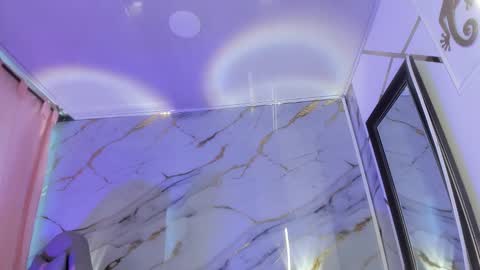 Jas online show from February 18, 5:42 pm