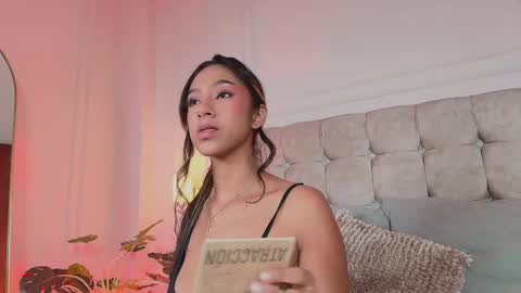 jasmine online show from March 26, 5:51 pm