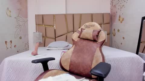 JasminEvanns online show from January 15, 3:21 pm