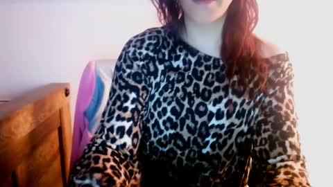 jasminpearl online show from February 26, 11:00 am