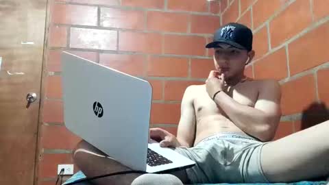 Snapshot of jason_bless1 chatting on October 10, 1:11 am JASON BLESS1 online show from October 10, 1:11 am