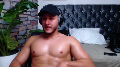 Jasson Shaw online show from December 19, 10:27 pm