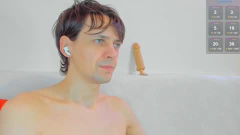 Jasper  online show from January 31, 11:24 pm