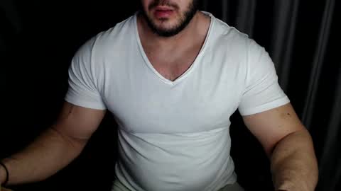 Snapshot of jasphermscl chatting on January 13, 9:52 pm JaspherMscl online show from January 13, 9:52 pm