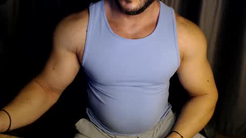 Snapshot of jasphermscl chatting on December 21, 7:24 am JaspherMscl online show from December 21, 7:24 am