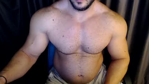 Snapshot of jasphermscl chatting on December 6, 3:57 am JaspherMscl online show from December 6, 3:57 am