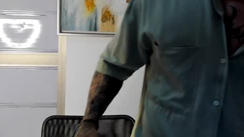 Lil Dark online show from December 2, 2:13 am