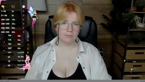 Snapshot of java_fire chatting on October 13, 8:44 pm Katerina online show from October 13, 8:44 pm
