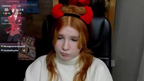 Snapshot of java_fire chatting on February 11, 11:54 pm Katerina online show from February 11, 11:54 pm