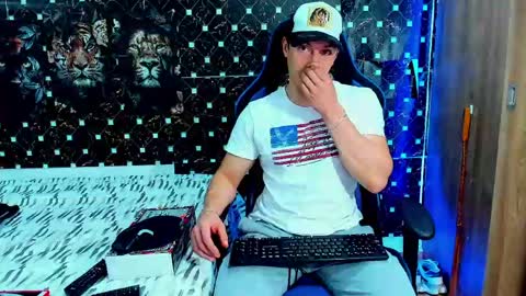 Javier online show from May 29, 5:27 am