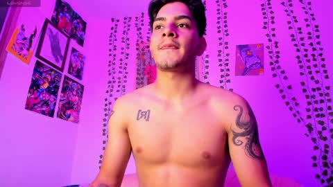 Jax and Jinx online show from April 10, 1:33 am