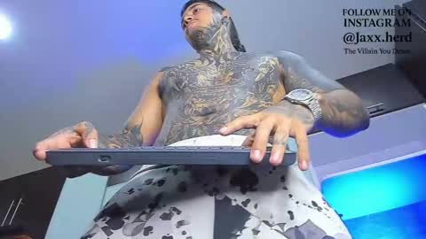 Michael online show from October 15, 7:58 pm