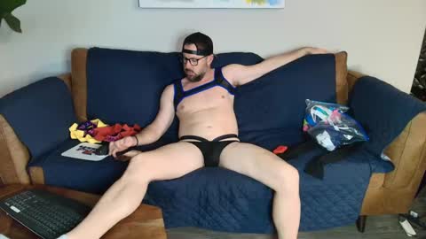 Snapshot of jaxxxspade chatting on February 6, 2:22 am Jaxxx Spade online show from February 6, 2:22 am