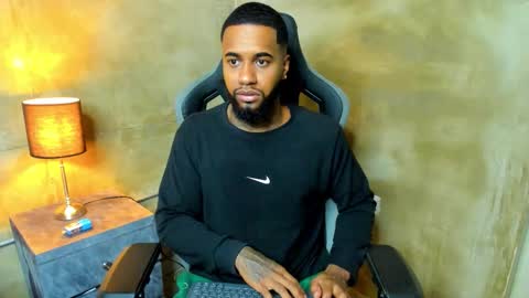 jay jhonson online show from December 20, 5:03 am