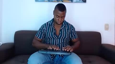 jay smit online show from April 19, 9:06 pm