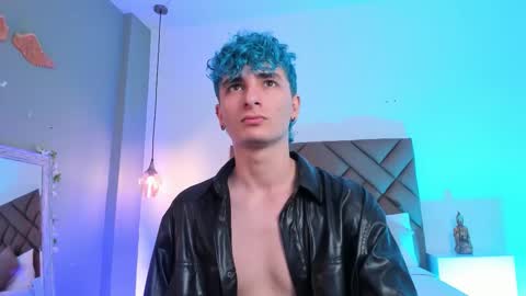 jaydenvillalobos online show from October 14, 12:52 pm