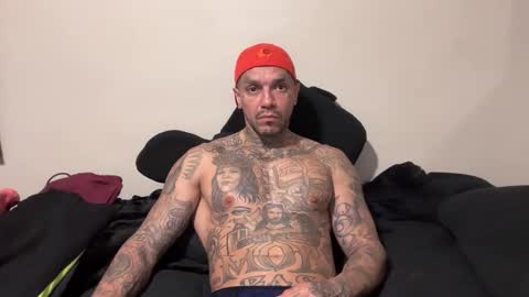 jayjaythebutcher23 online show from April 23, 6:09 pm