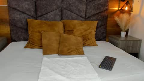 JaylaScott  online show from March 7, 11:29 am