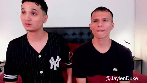 Jaylen and duke online show from November 26, 11:07 am