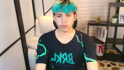 Jay online show from March 11, 12:33 am