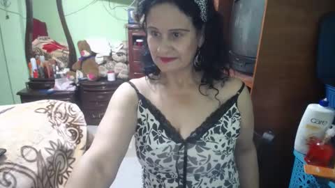 jazmim online show from October 20, 12:43 pm