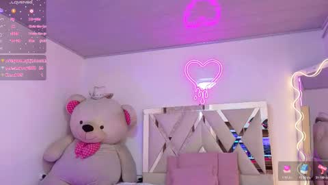 Jazmin  online show from November 11, 12:29 pm