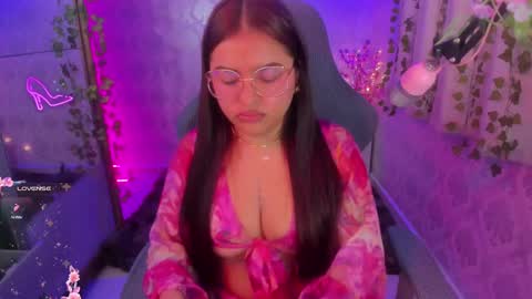 Jazmine online show from January 8, 7:13 am