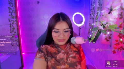 Jazmine online show from February 5, 11:02 am