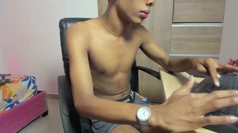 jean_burns online show from March 19, 10:04 pm