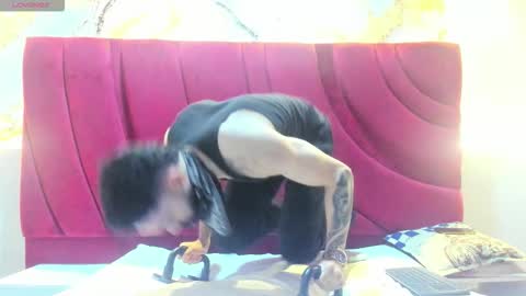 JEAN online show from March 4, 3:25 am