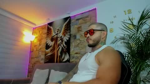 Jean  axelcrow       Modelo Independiente online show from July 22, 5:09 am
