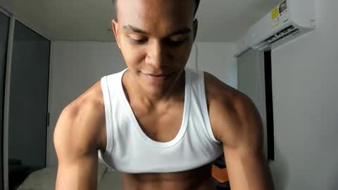 jeanfran_ferrer online show from November 21, 7:56 pm