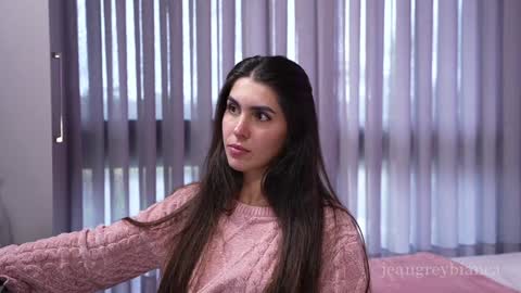 Bianca online show from September 27, 7:00 pm