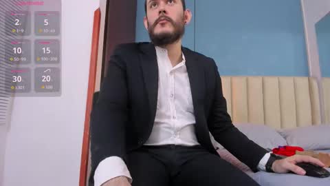 Jeanpiere online show from December 14, 3:13 am