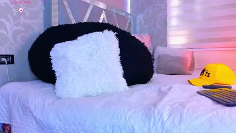 jeanpoolsex online show from June 3, 2:33 pm