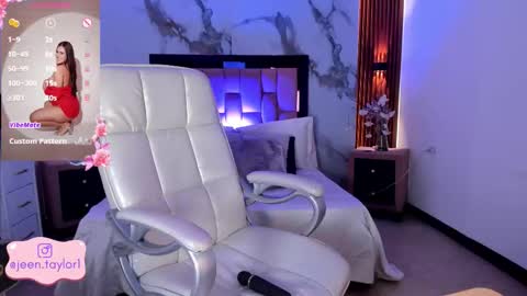 Jeen Taylor online show from March 21, 8:24 pm