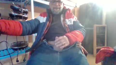 jeepy383838 online show from February 15, 8:13 am