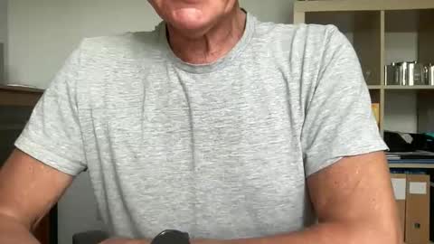 Sensual Jeeves online show from June 8, 11:22 am